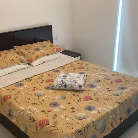 شقة Luxury Penthouse At Swieqi Is-Swieqi