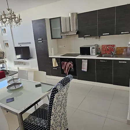 شقة Luxury Penthouse At Swieqi