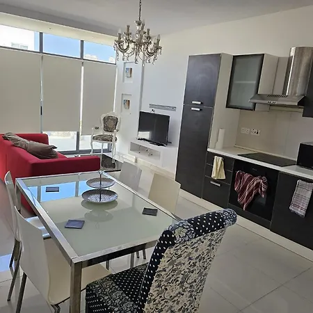 شقة Luxury Penthouse At Swieqi